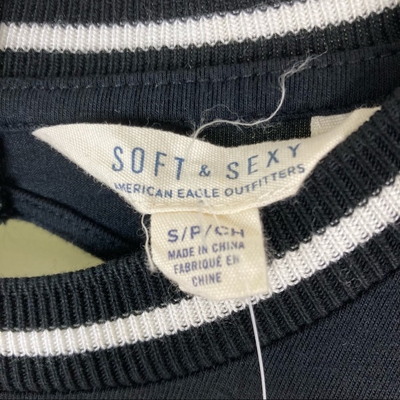 3/$30 American Eagle | Soft & Sexy Black Sporty Keyhole Dress NWT S - Picture 4 of 7